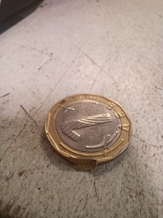 Уникален един лев