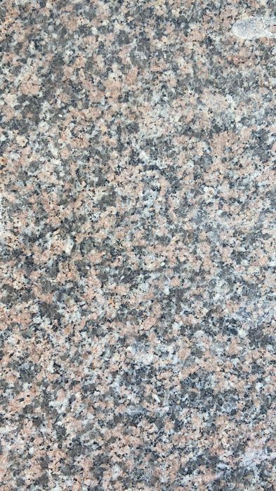 Executăm lucrări premium din piatră naturală și quartz compozit, la comandă