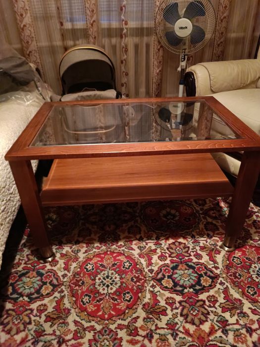 Журнальный столик