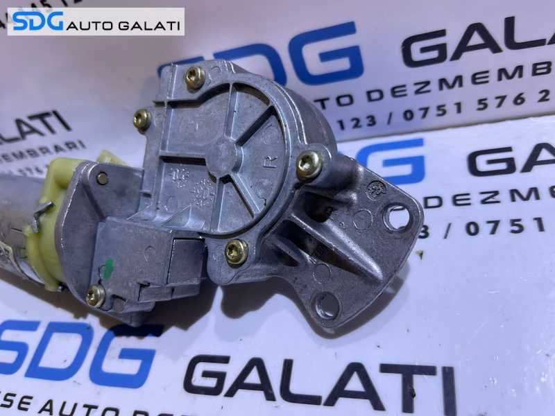 Motoras Reglaj Inaltime Sus Jos Scaun Pasager Dreapta Fata Electric VW Golf 4 1998 - 2006 Cod 3B0959762AJ [AV0792]