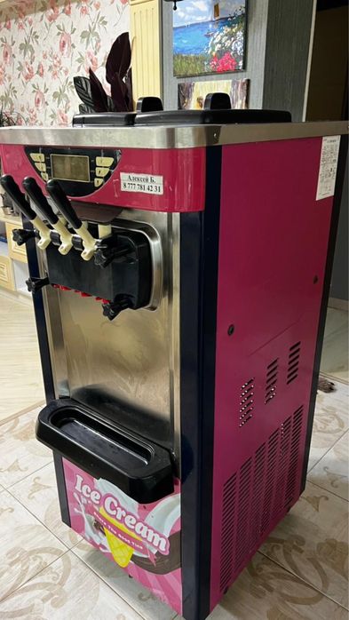 Продам фризер для мороженного