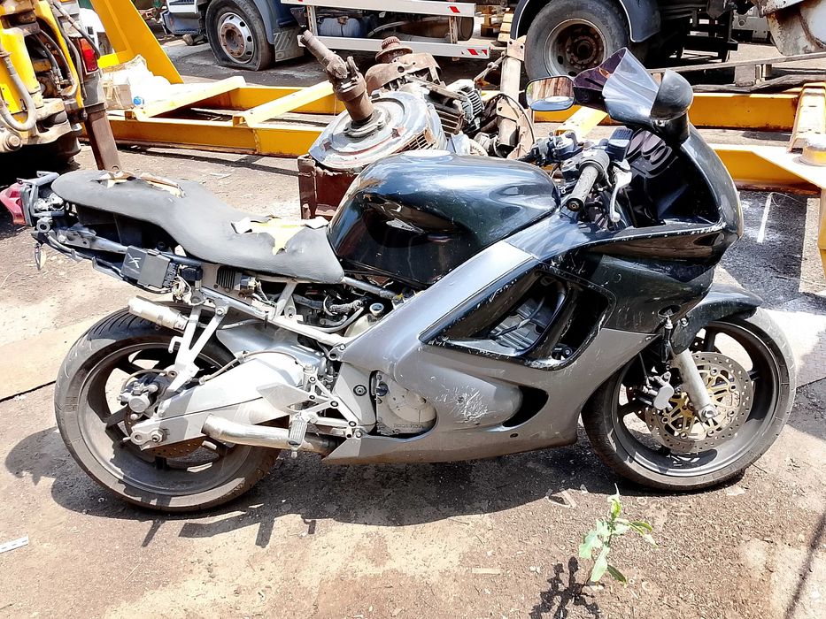 На части Honda CBR 600 F3 Хонда ЦБР 600 ф3