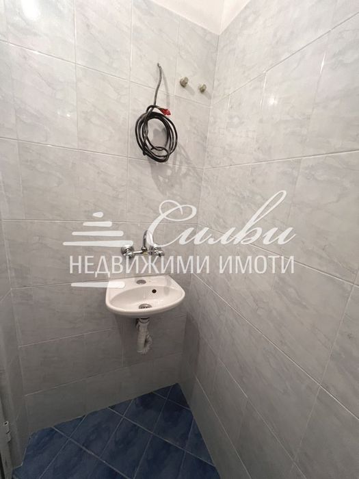 Дава се под наем Офис в Шумен, Център - 45 кв.м за 239.7 € - Снимка #5