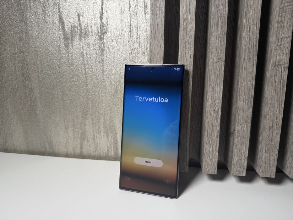 Samsung S22 Ultra 128GB Garantie 2 ani Universul Telefoanelor