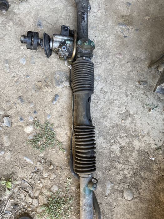 Рулевой рейки на Ауди А6 С4