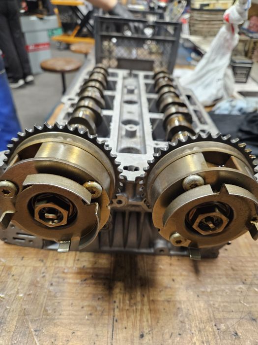 Разпределителни валове Опел Корса/АстраJ/Шевролет Авео1.4/1.2 87к.с.