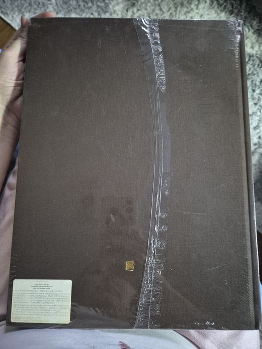 Кітап сатылады Продам книгу