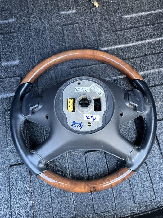 Волан W212 преди фейс