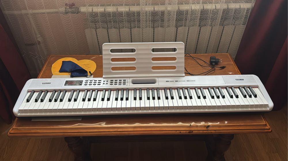 Пианино новый On Music maestro