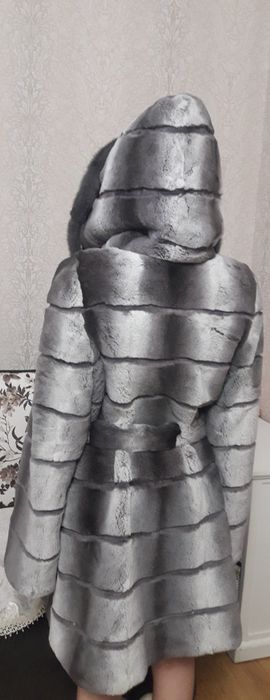 Шуба с капюшоном