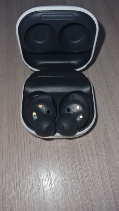 Galaxy buds fe наушники
