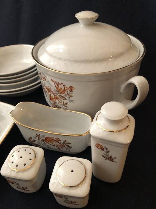 Сотилади ошхона сервизи 15