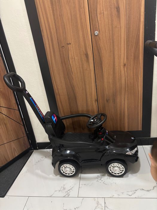 Толокар машина детская