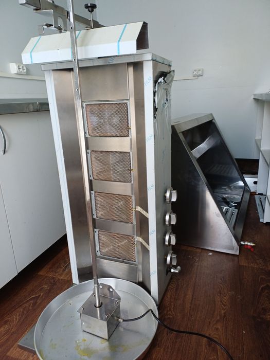 Aparat shoaorma nou BAISAN