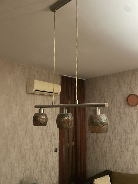 Продавам коплект полилеи, абажури