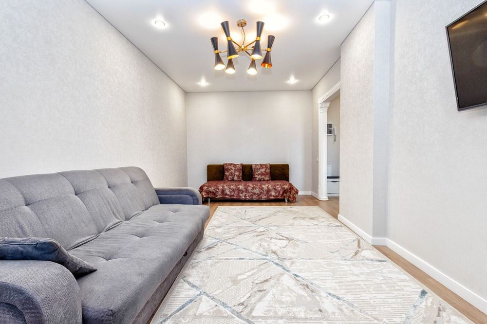 Центр Астаны! Улица Иманова / Иманбаева