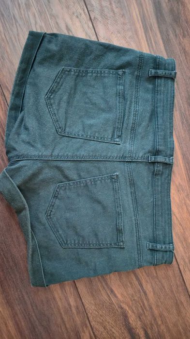 Дамски дънкови къси панталони