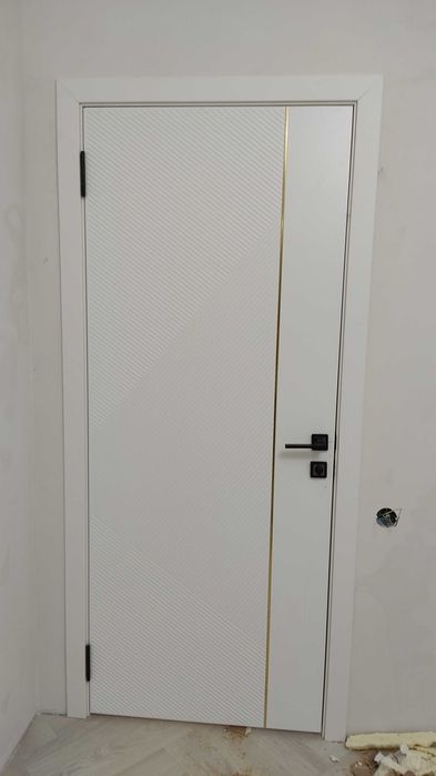 Установка  дверей