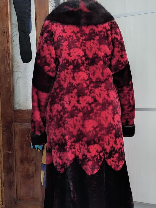 Продам шубу мутон.