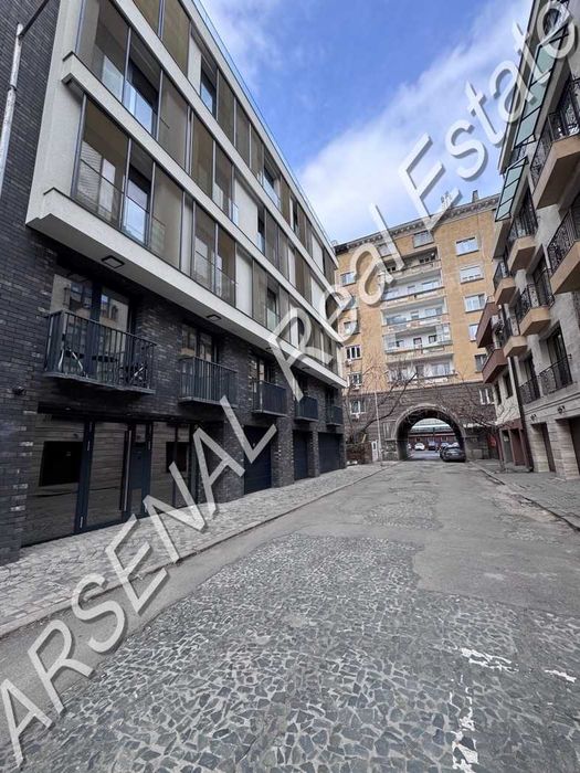 Дава се под наем Двустаен апартамент в София, Център - 64 кв.м за 797.64 € - Снимка #8