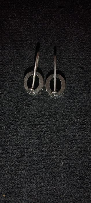 Продам серьги в хорошем состоянии