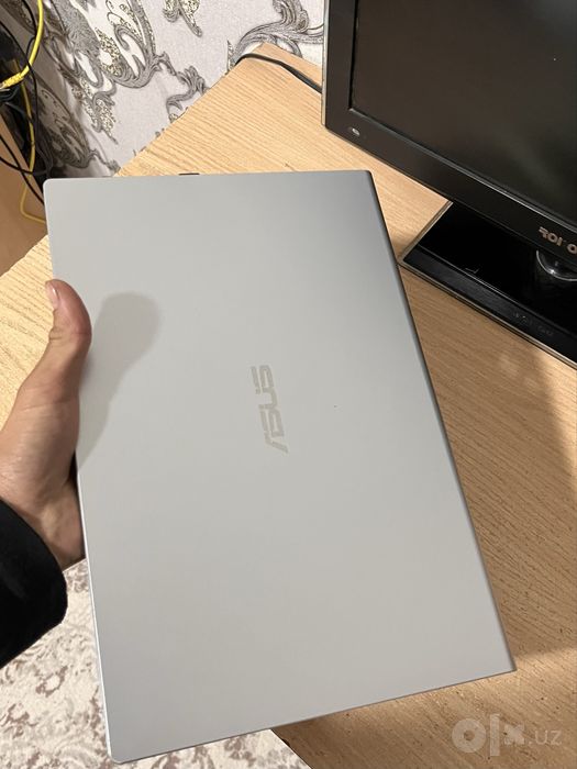 Asus Vivobook sotiladi!