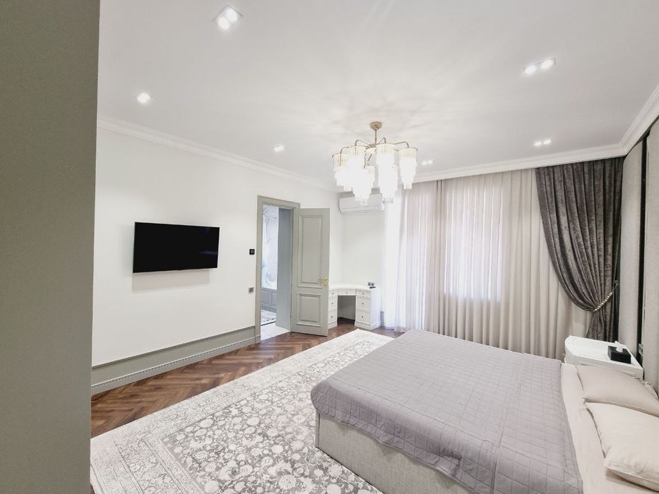 Сдаётся 3х комнатная квартира