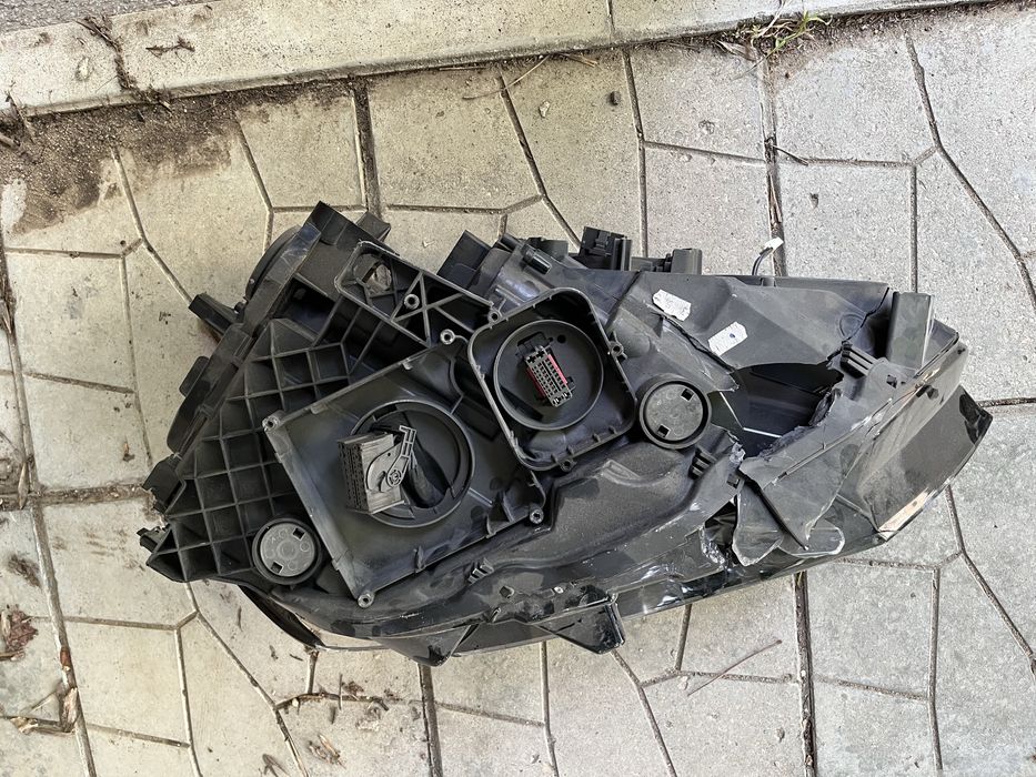 Ляв фар за Volkswagen PASSAT B8 2014- FULL LED