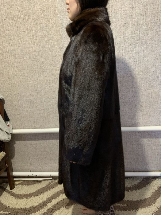 Продам норковую шубу