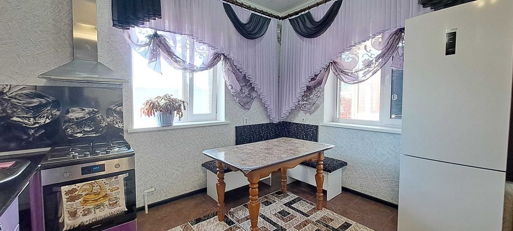 Продам 4ком. дом мкр. Западный