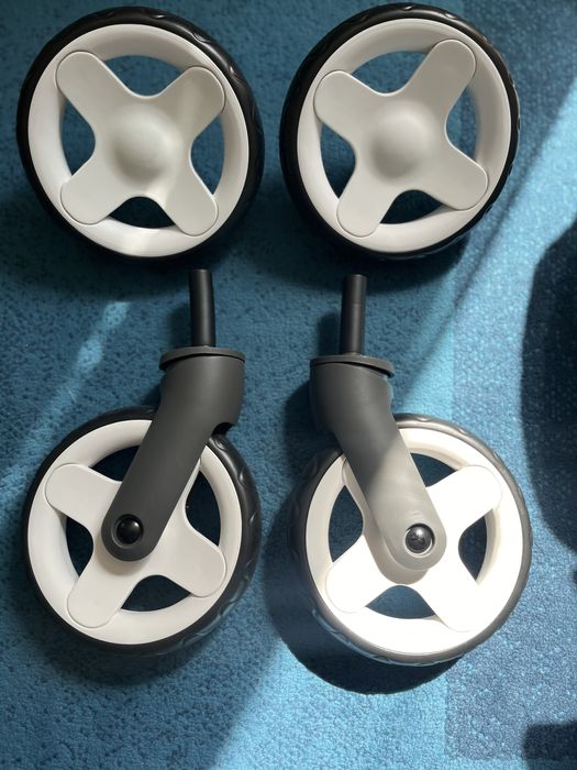 Stokke Scoot комплект гуми, дъждобран и комарник