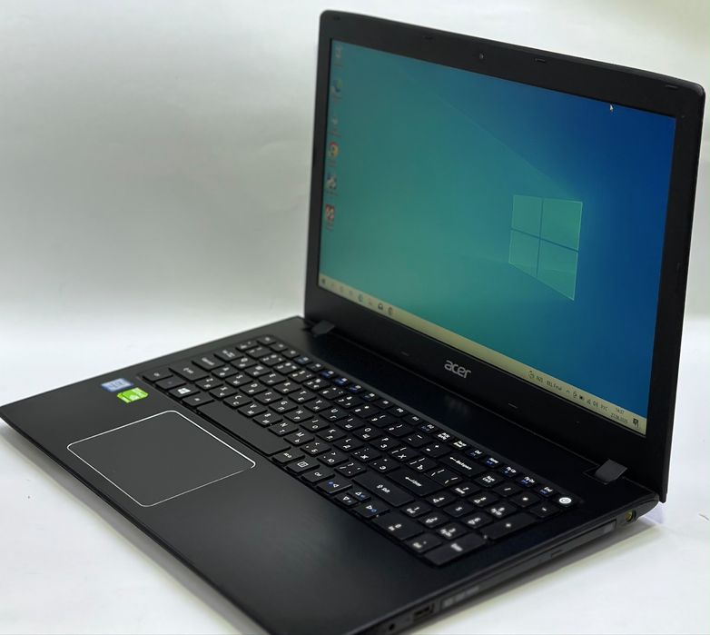 Ноутбук Acer Aspire E5-575