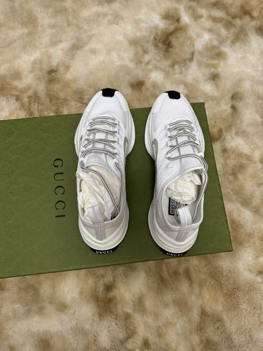 Adidași Gucci Runner albi – mărimea 40 autentici