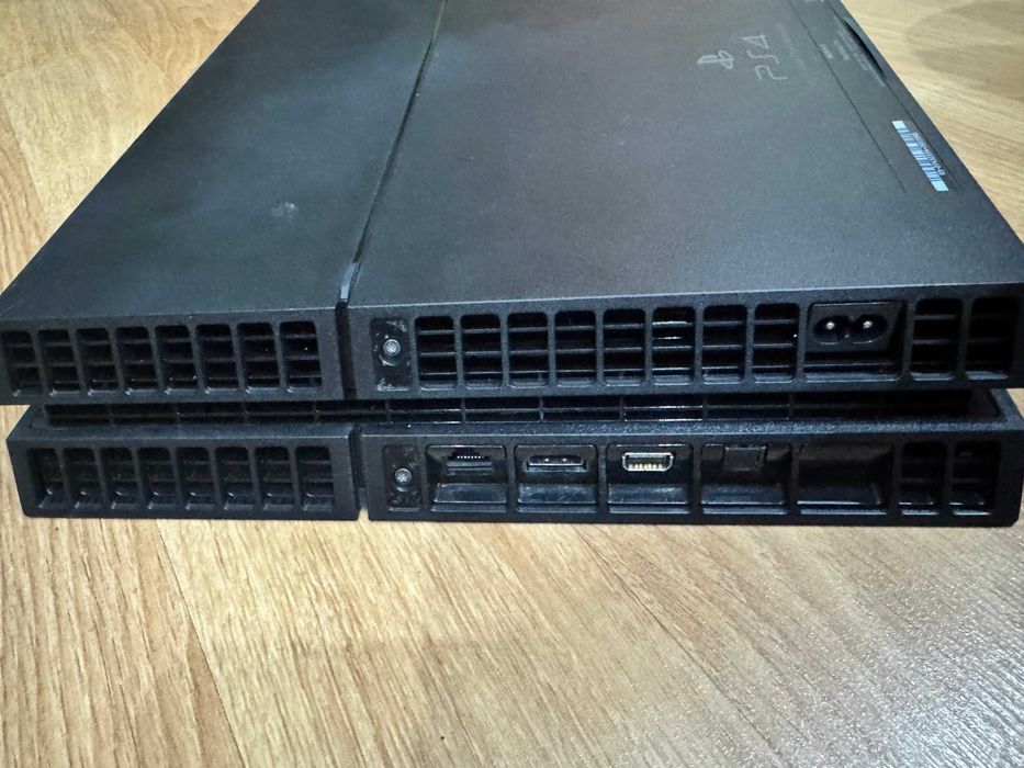 Playstation 4 - FAT - 500GB