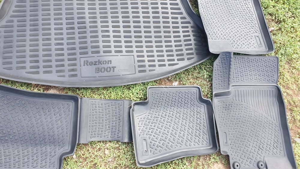 Резиновые коврики на KIA Rio
