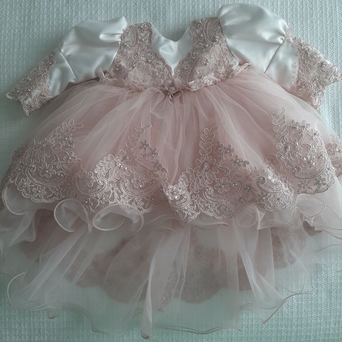 Rochițe de botez noi