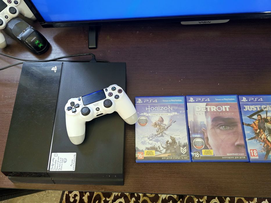 Продается SonyPlayStation4