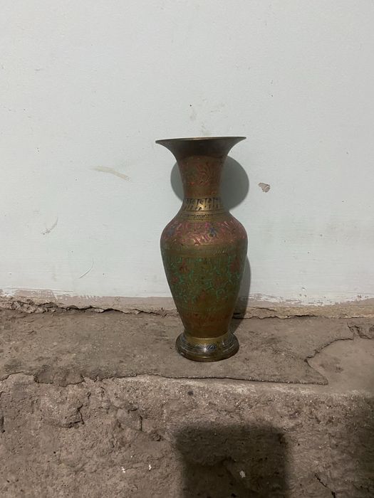 Ваза из латуни индийская
