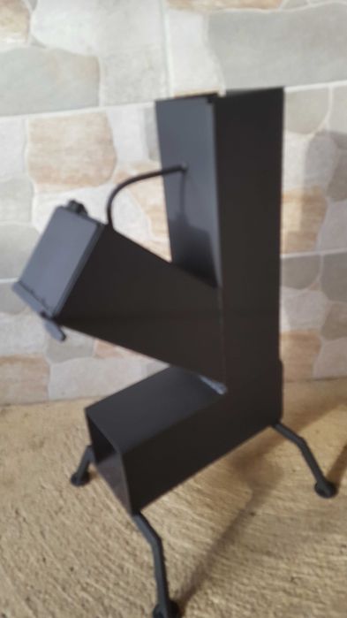 Ракетна печка за пикник