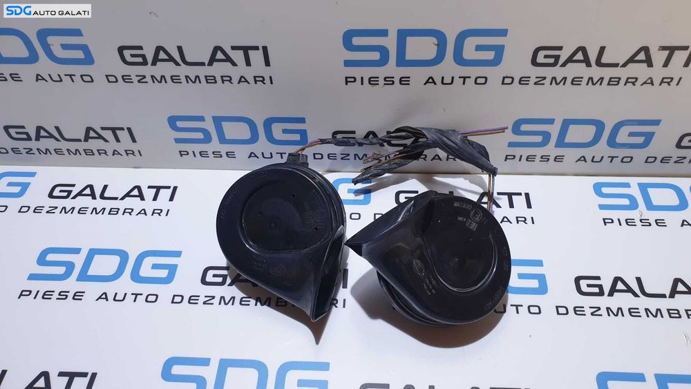 Set Claxoane High Low BMW Seria 3 E46 1997 - 2006 Cod 8375493 8375494