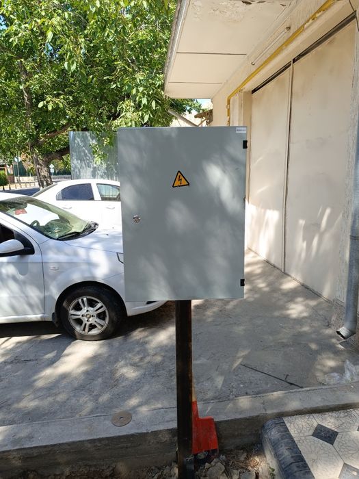 Установка зарядное устройство для Электромобилей