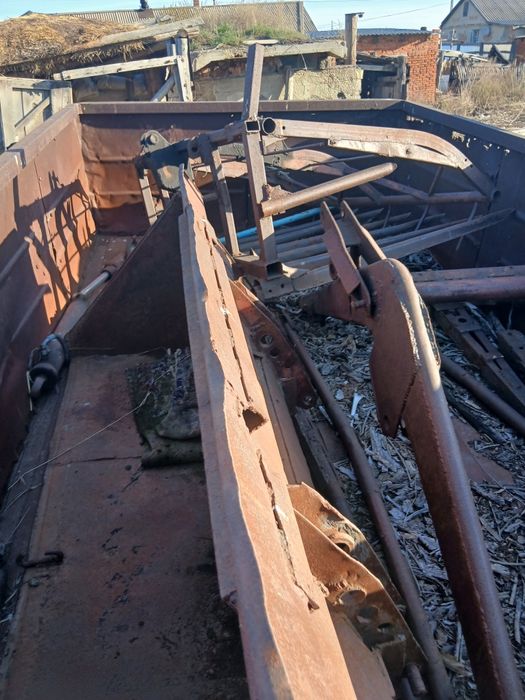 Продам трактор мтз