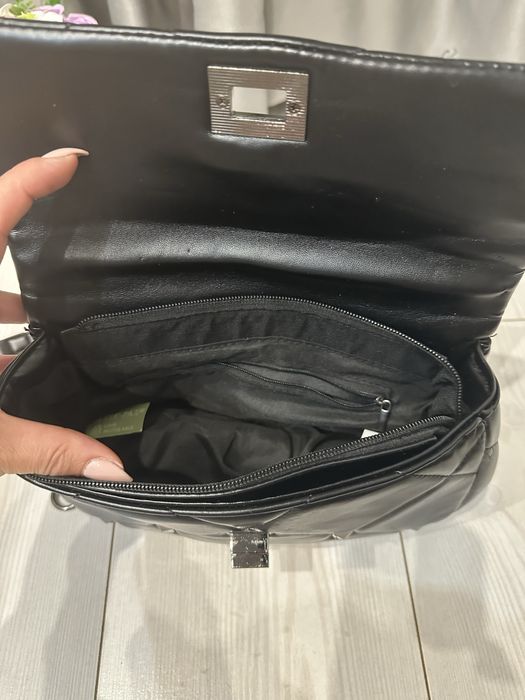 Малка дамска чанта