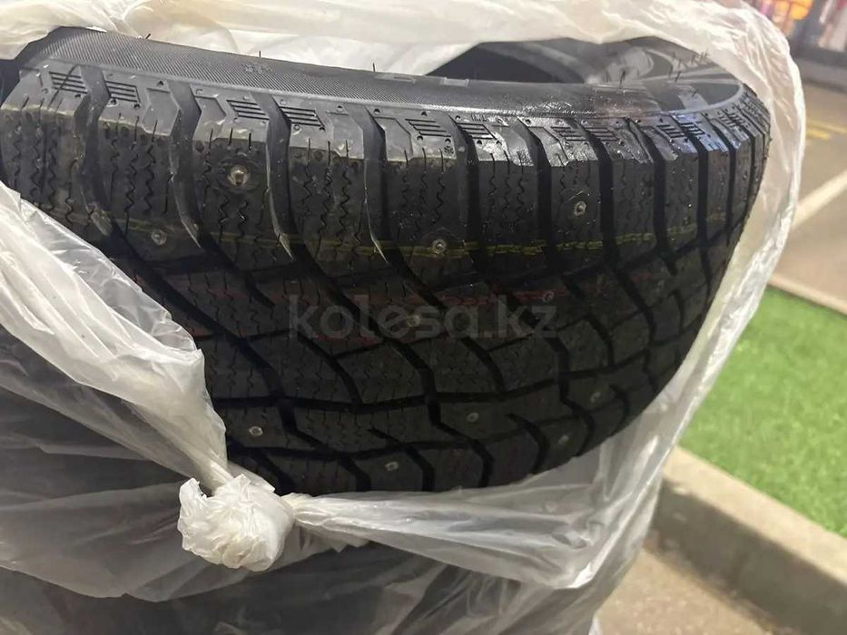 Шины зимние Viatti