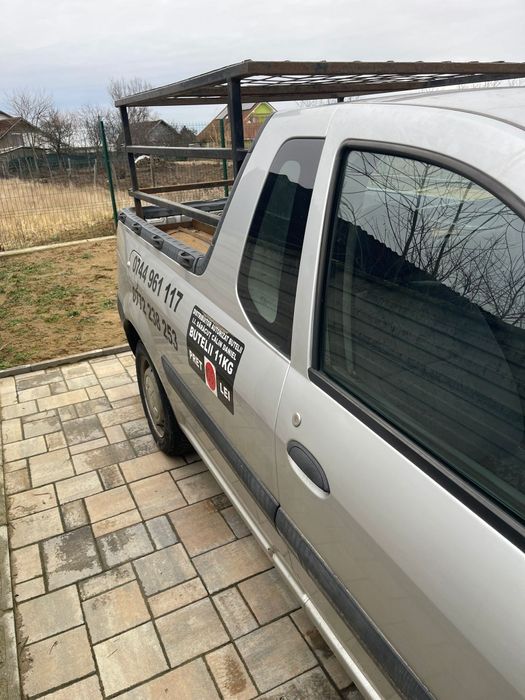 Dacia Logan pick-up 2010