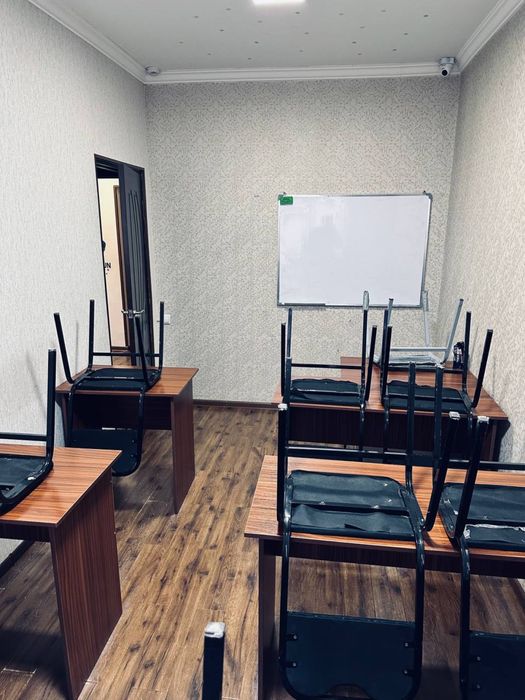 O’quv markazi uchun parta va stullar sotiladi, Holati Yaxshi