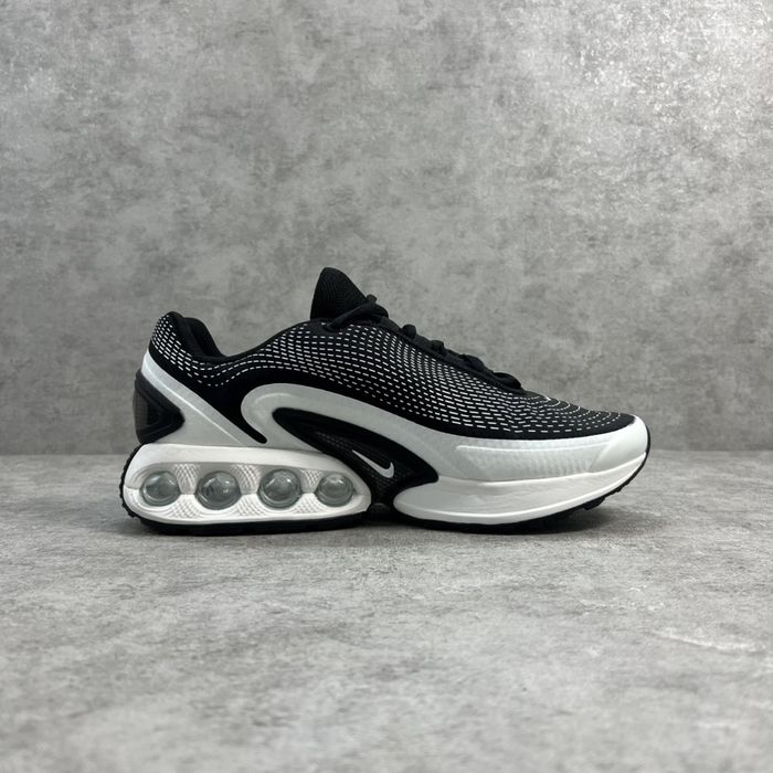 Nike Air Max DN Black/White- 41/45