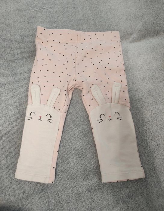 Lot de 5 perechi de pantaloni 
Marimea 62/68