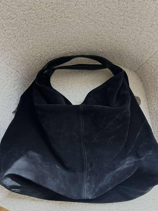 Furla Hobo голяма черна велурена чанта хобо