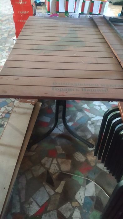 Продаю стулья,столы